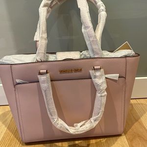 Michael Kors Tote